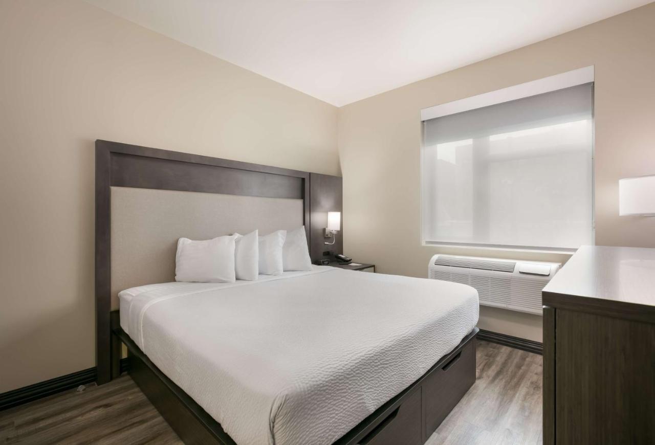 Best Western Plus Executive Residency Bronx New York Exteriör bild
