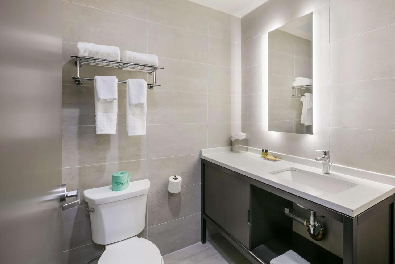 Best Western Plus Executive Residency Bronx New York Exteriör bild